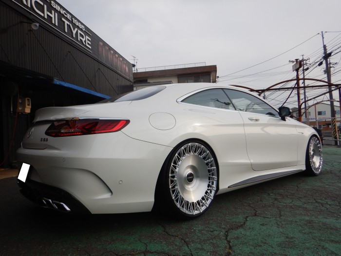 M-BENZ S63 Coupe