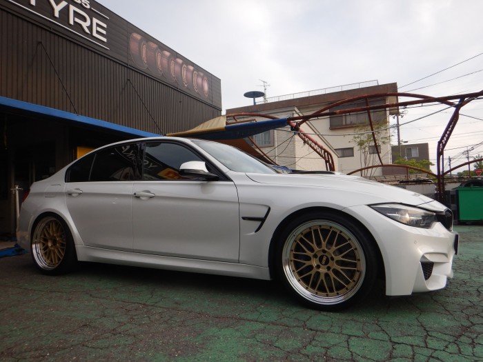 BMW  M3